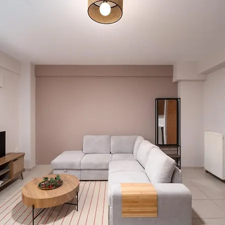 The 764 - Town Center Daire Kalavryta