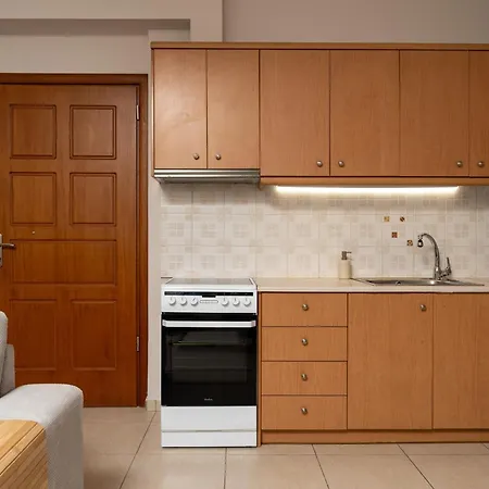 The 764 - Town Center Apartment *